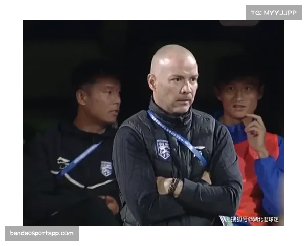 四川队至今难求一胜 欠薪风波等因素导致球队重建之路漫漫